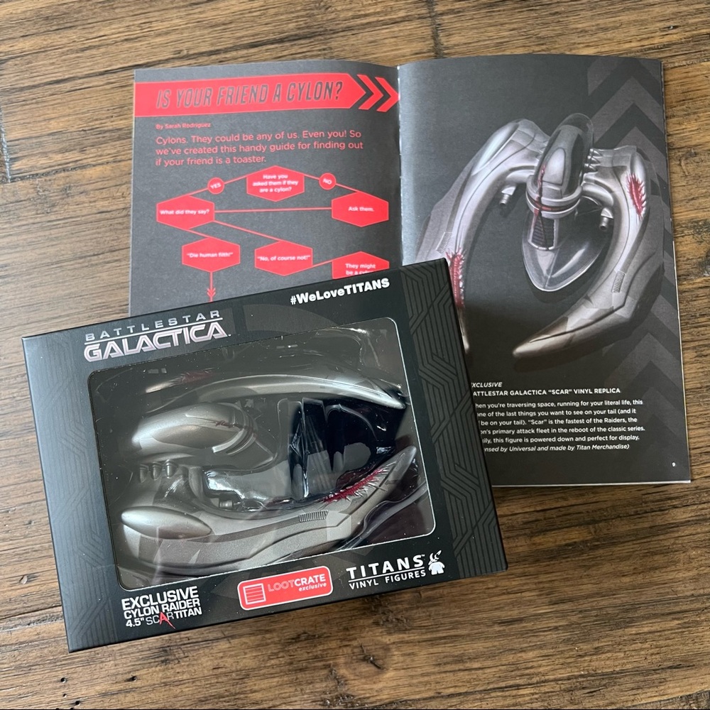 Battlestar Galactica Cylon Raider 4.5” Scar Titan, Loot Crate exclusive
